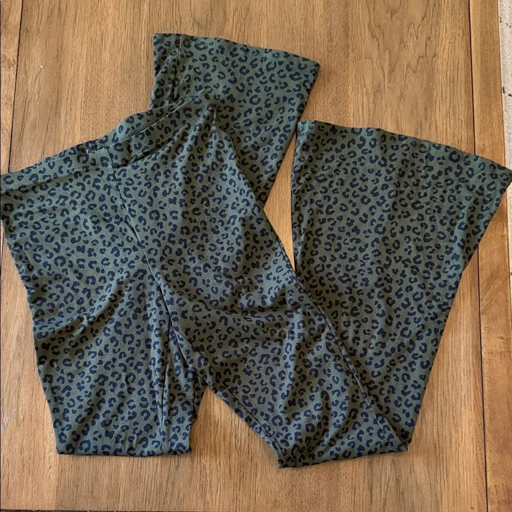 Bear Dance Cheetah Print Olive Green Black Bell Bottom Leggings Womens